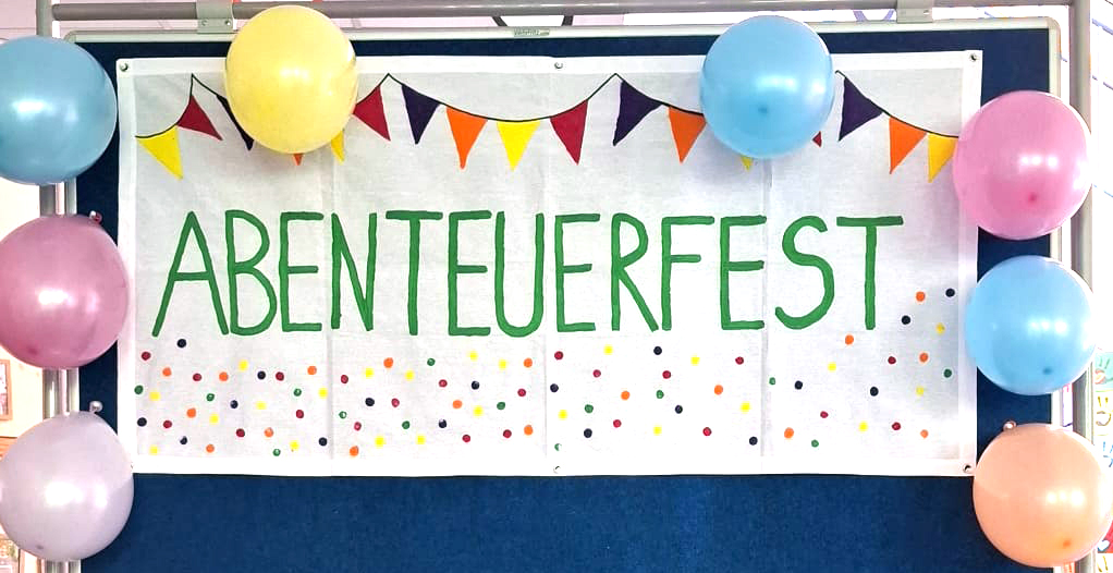 Abenteuerfest, Banner, Luftballons