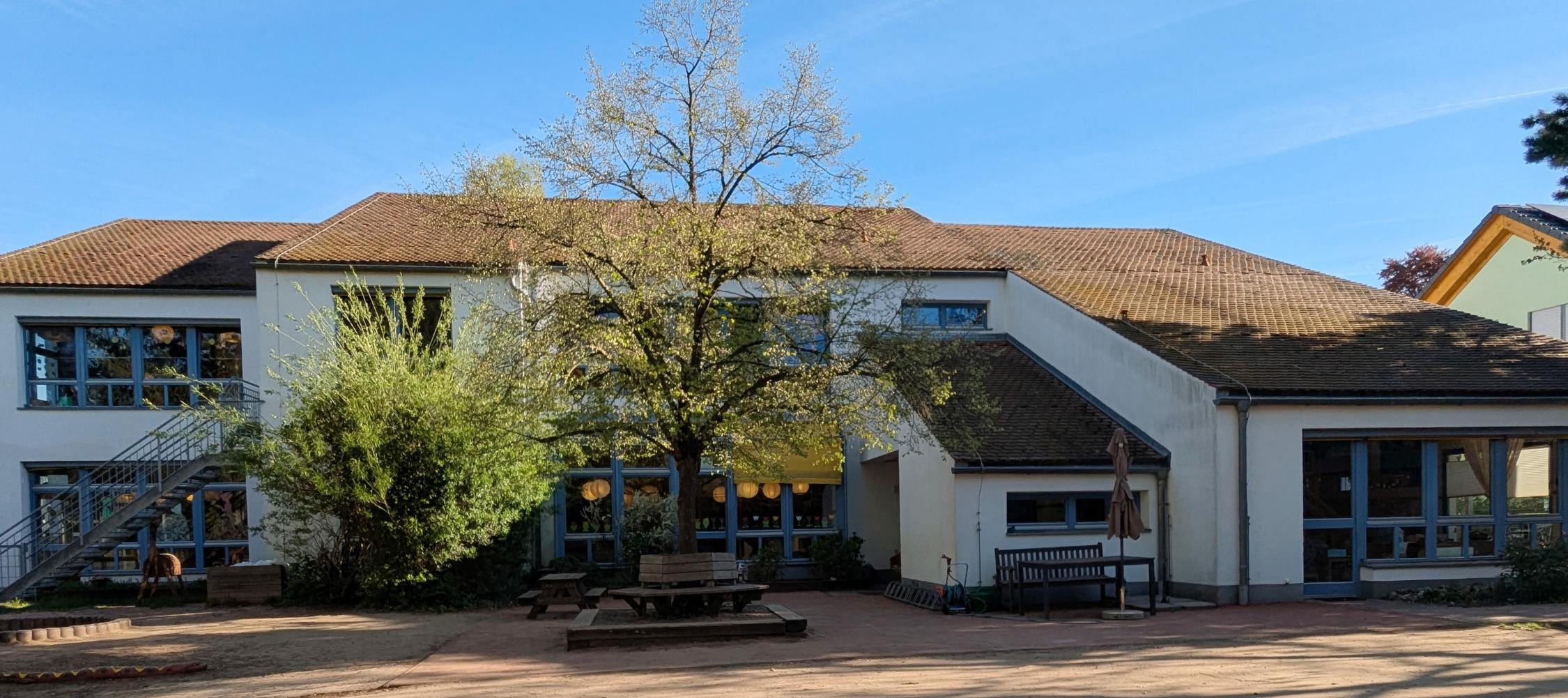 Kindergarten Gebäude